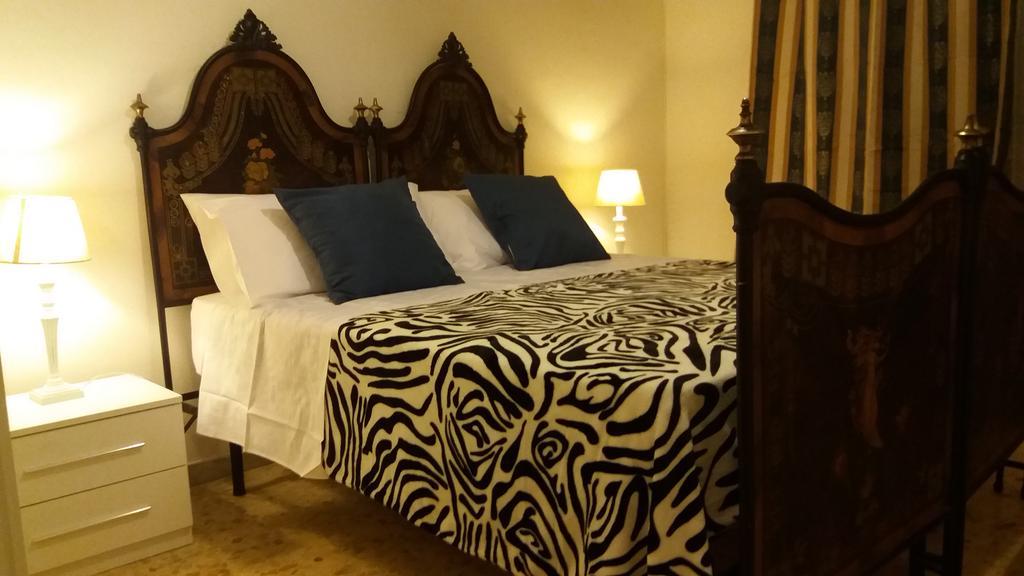 Guest House Il Marchese Del Grillo Рим Экстерьер фото